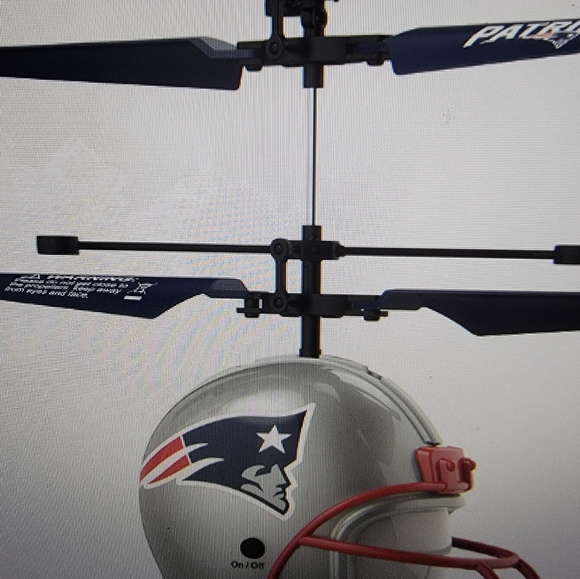 New In Box NFL New England Patriots helmet flyer w remote - Picture 7 of 8